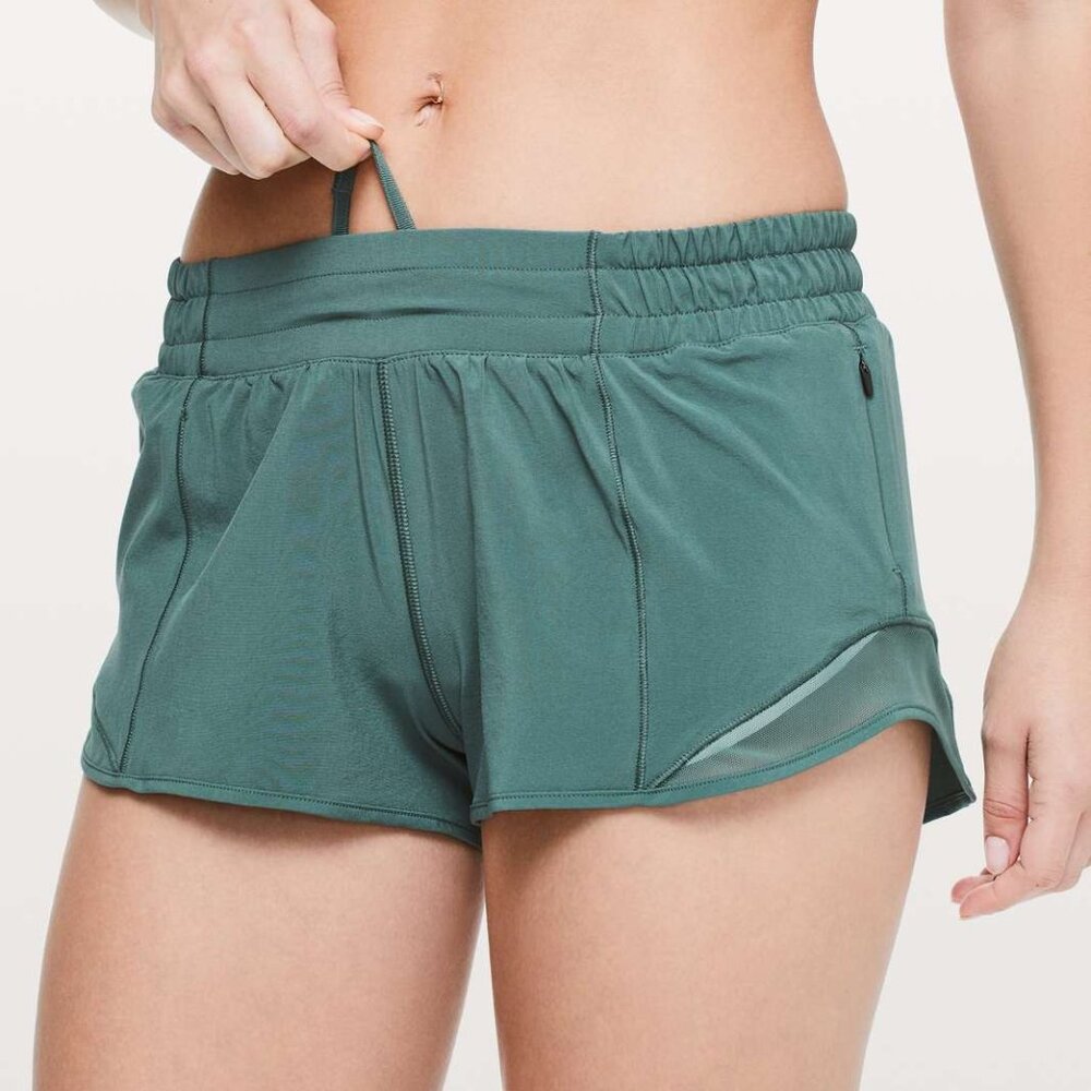 Lululemon Hotty Hot LR Short 2.5" Size 10 Green